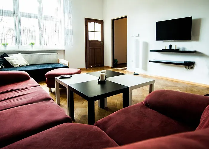 旅馆 为你旅舍 别尔斯克-比亚拉