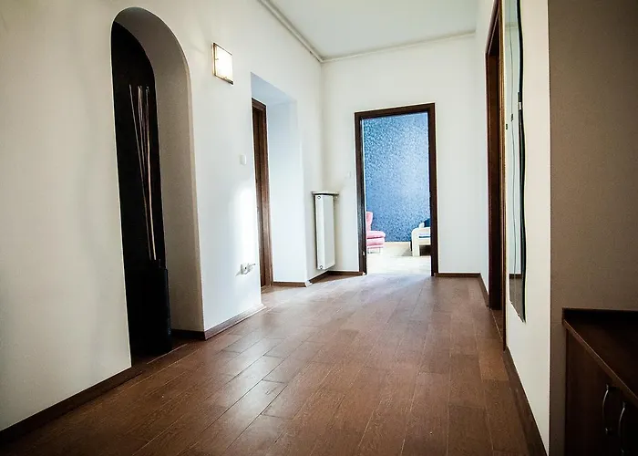 旅馆 为你旅舍 别尔斯克-比亚拉