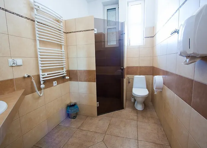 旅馆 为你旅舍 别尔斯克-比亚拉