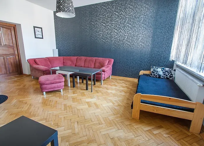 旅馆 为你旅舍 别尔斯克-比亚拉